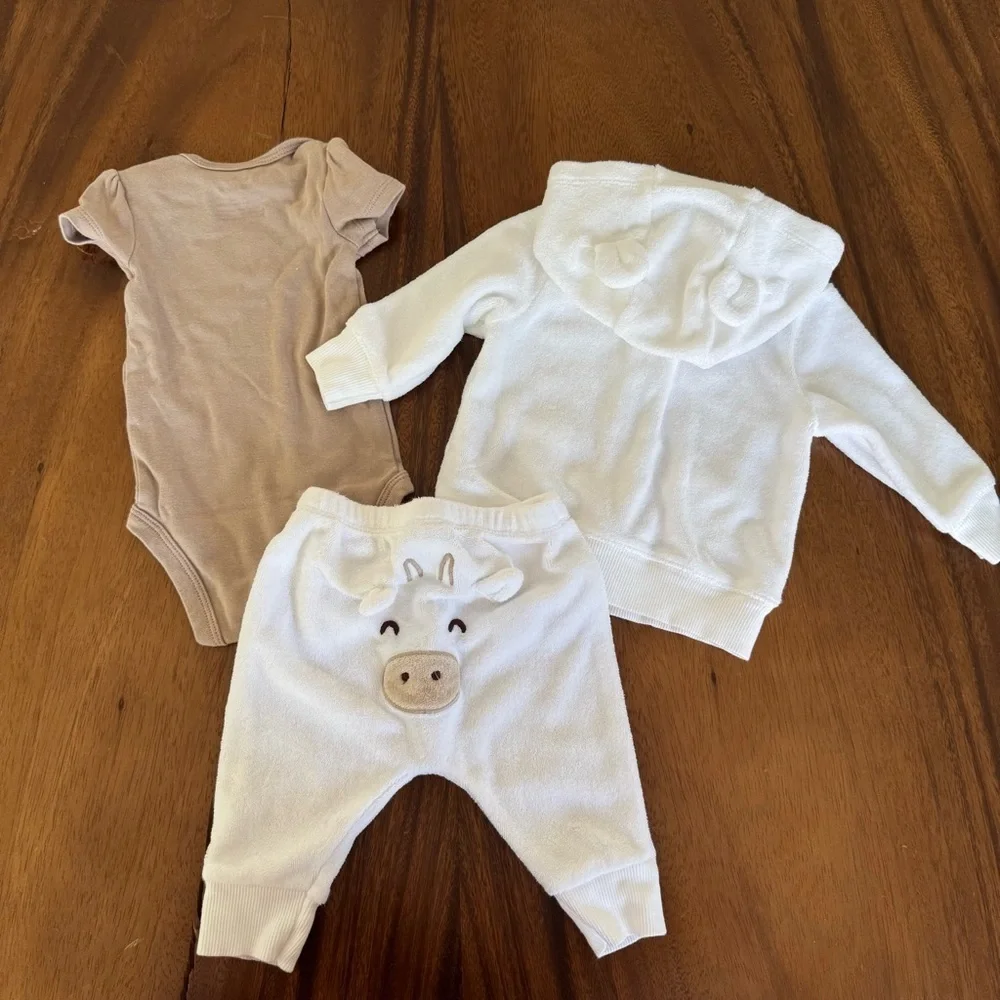 Carter’s Baby Neutral Tan Bodysuit, White Terry Cotton Sweat Set Size 3M